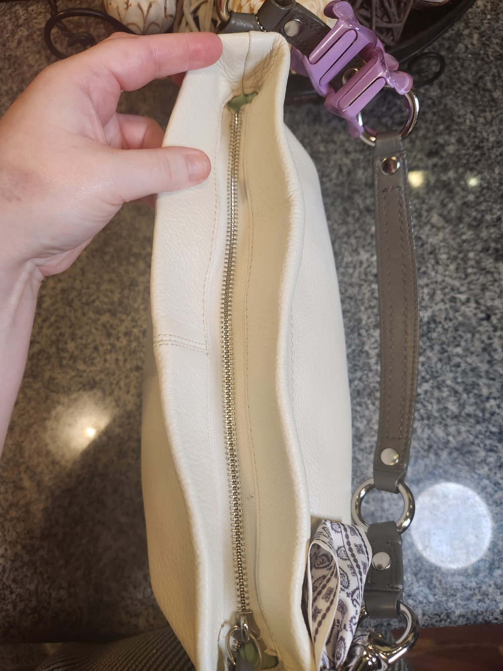 Coach Carly Hobo Bag - Picture 10 of 13